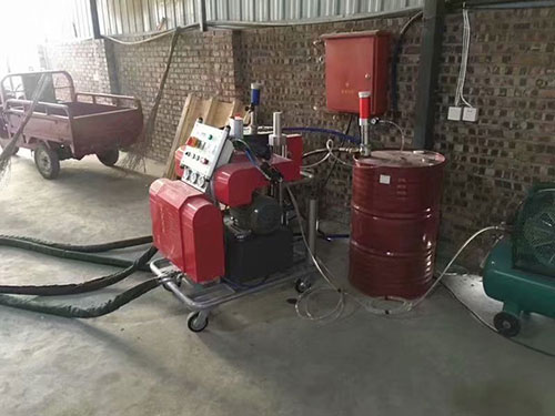 防腐聚脲噴塗設備施工案例