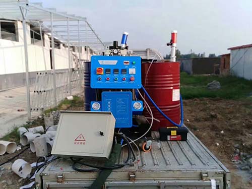 聚氨酯保溫節能的發泡機都有哪些型号?(圖1) 發泡聚氨酯材料的施工設備